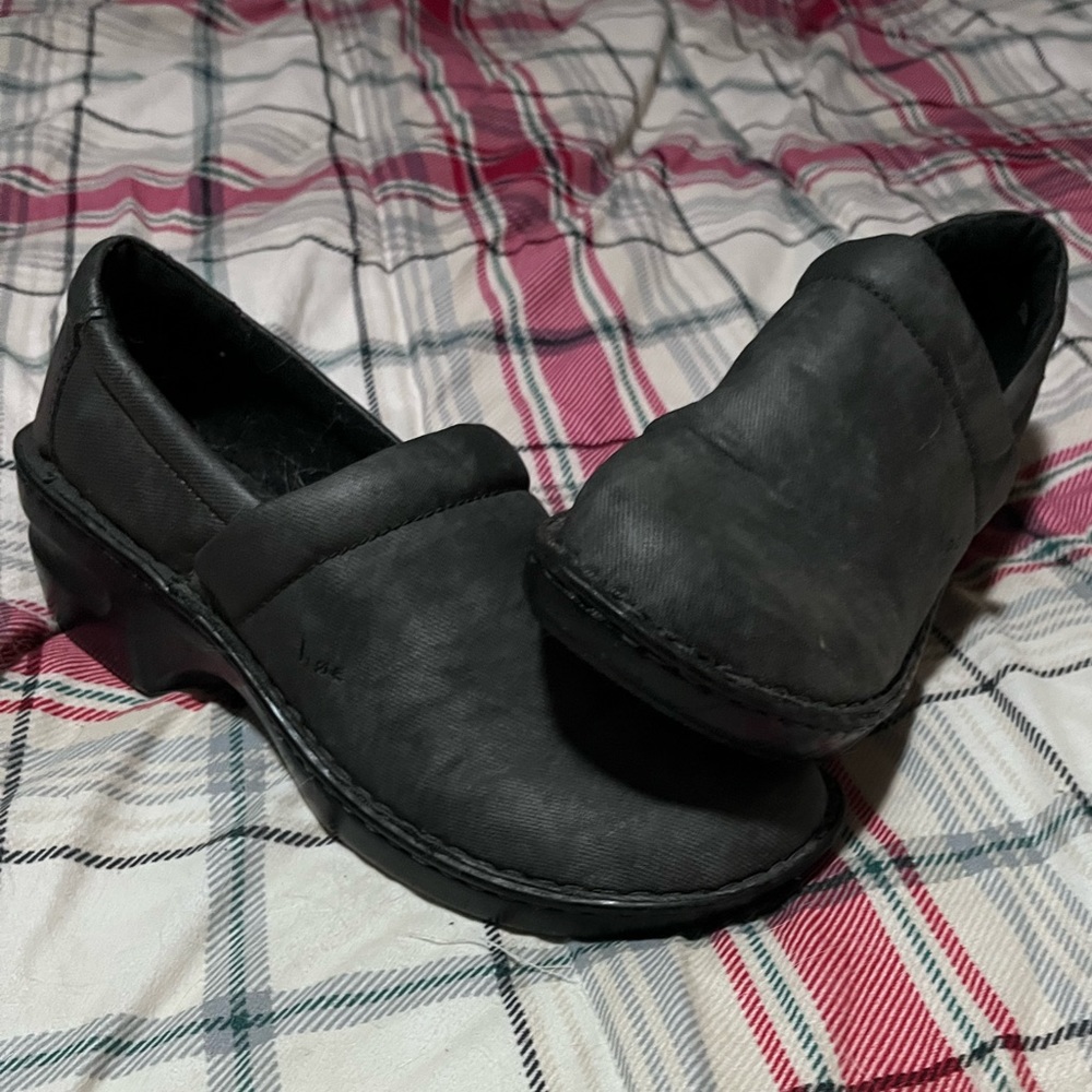 BOC Clogs Size 10